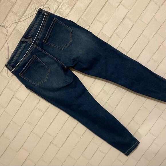 NWOT Joie Park Skinny Cropped Ankle Zip Jeans Dark Wash Denim Cruise Size 29 - Picture 15 of 16